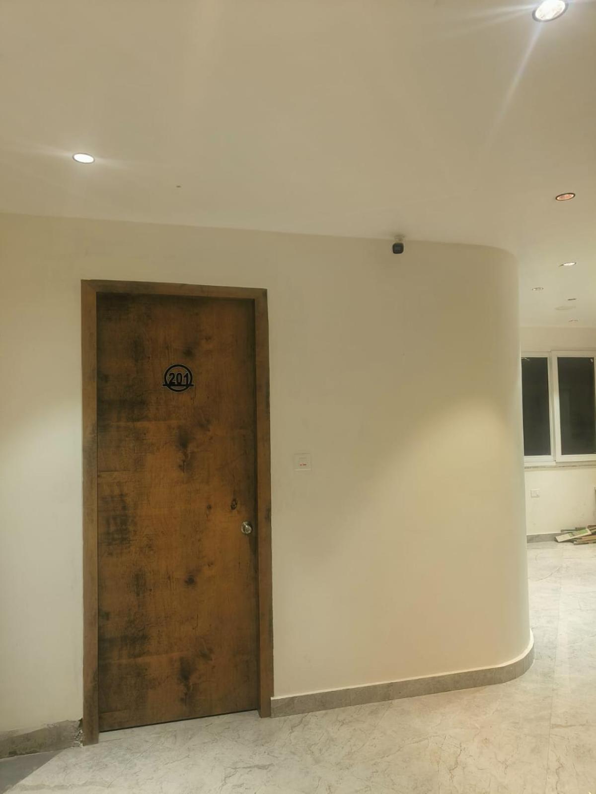 Hotel Abode Шиллонг Экстерьер фото